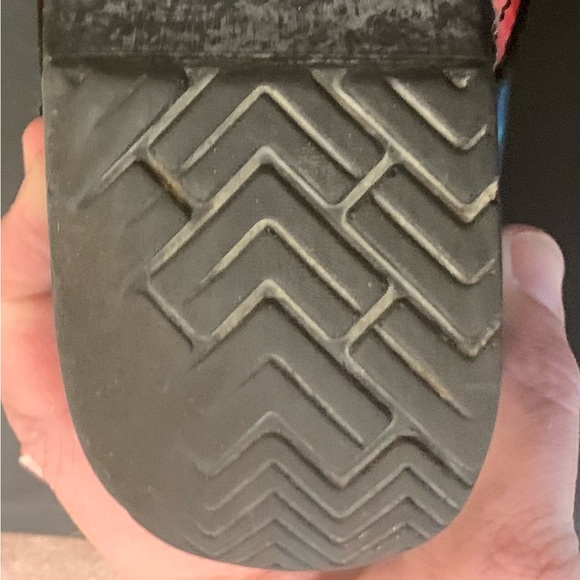 Size 40 Tie-dye Dansko clogs in very good used condition!! - Picture 4 of 6